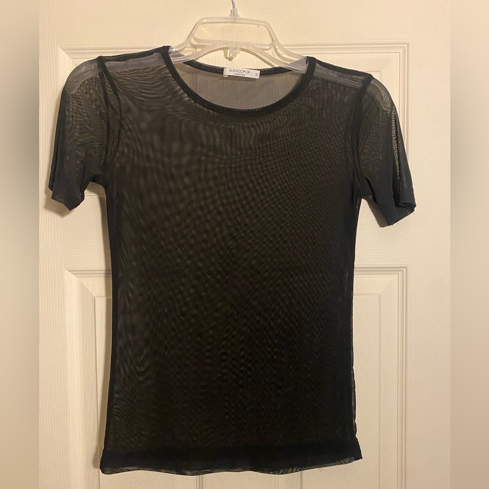 Women’s mesh top